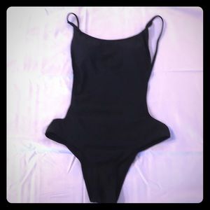 Sunnyco Pamela swimsuit in Black size M